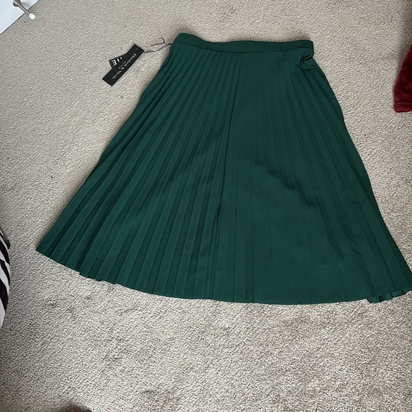 Vintage style green pleated flare skirt Sz Petite M New - Picture 10 of 10